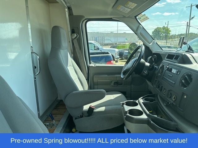 2017 Ford E-350SD XL Cutaway Box Van