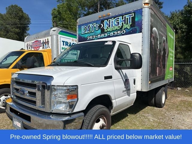 2017 Ford E-350SD XL Cutaway Box Van