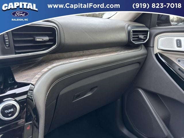 2022 Ford Explorer Platinum