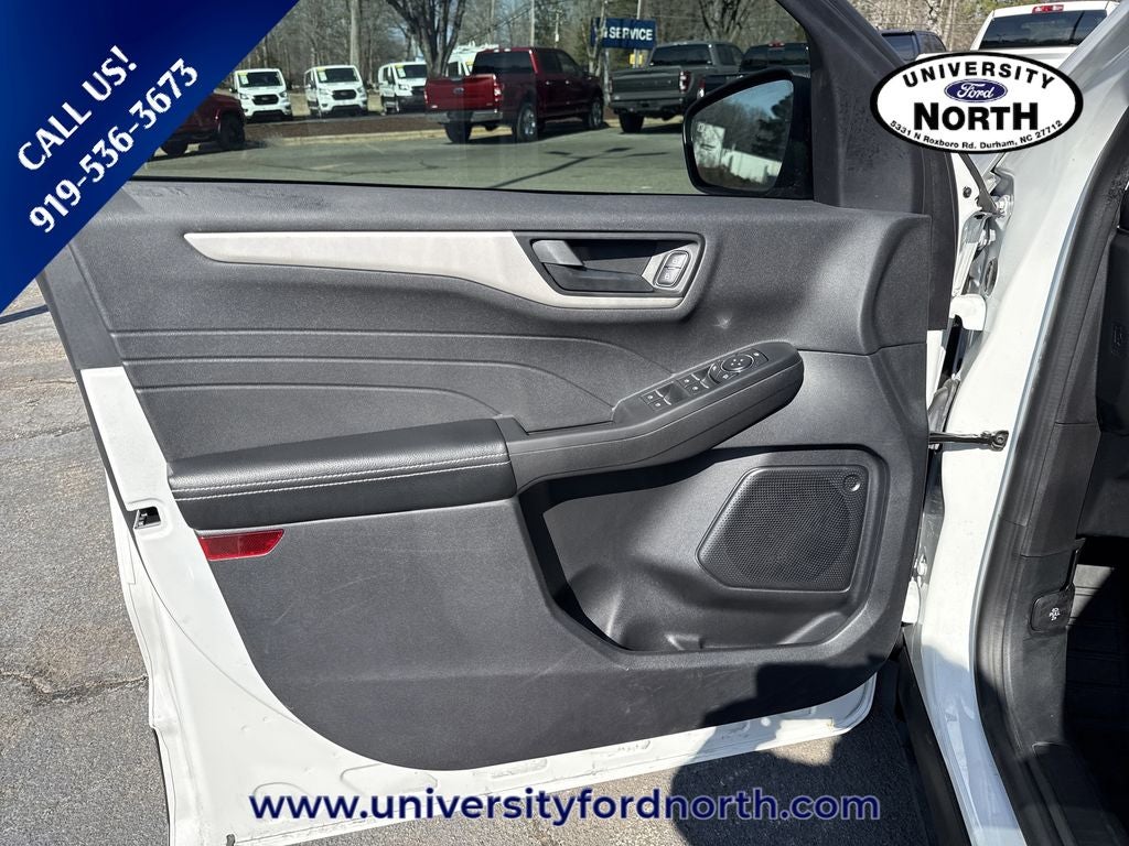 2022 Ford Escape SE Hybrid