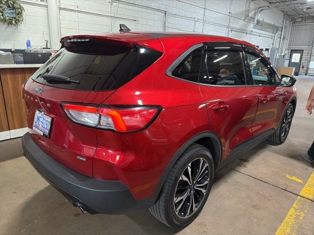 2021 Ford Escape Hybrid SE
