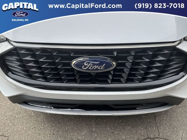 2025 Ford Escape Plug-In Hybrid Base