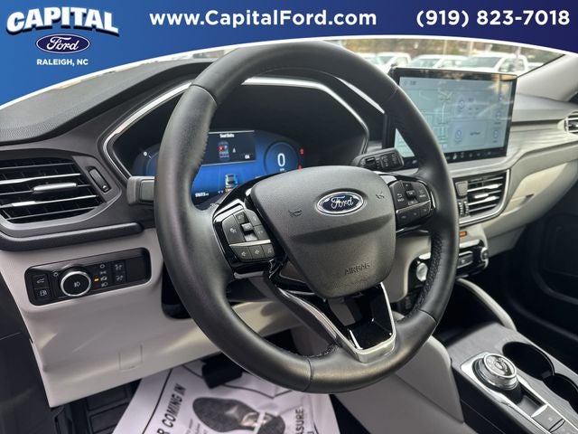 2025 Ford Escape Plug-In Hybrid Base