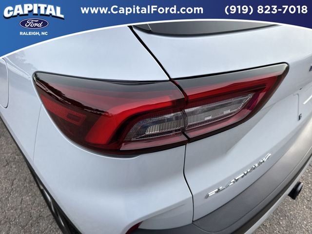 2025 Ford Escape Hybrid Platinum