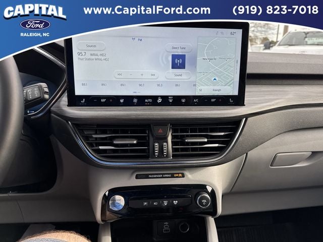 2025 Ford Escape Hybrid Platinum