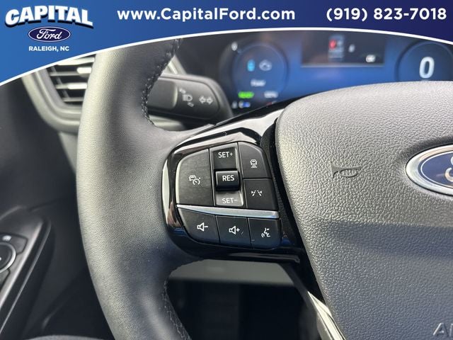 2025 Ford Escape Hybrid Platinum