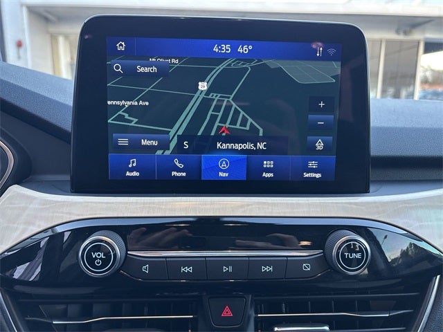 2022 Ford Escape Plug-In Hybrid Titanium