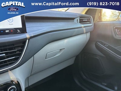 2025 Ford Escape Hybrid Platinum