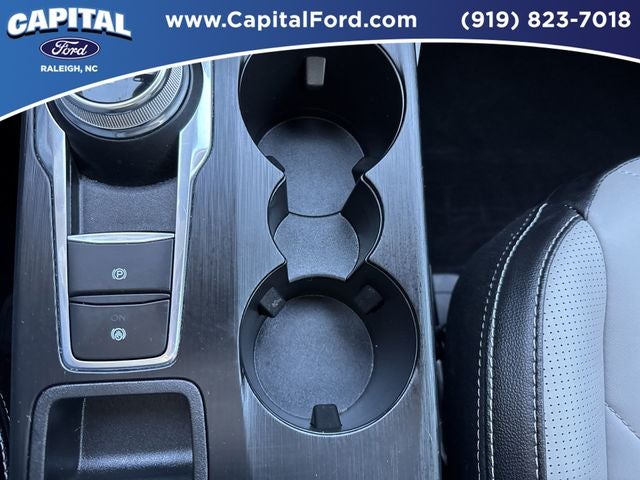 2025 Ford Escape Hybrid Platinum