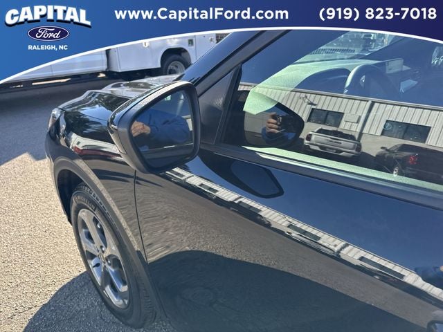 2025 Ford Escape Hybrid ST-Line Select