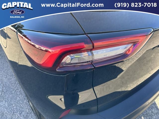 2025 Ford Escape Hybrid ST-Line Select