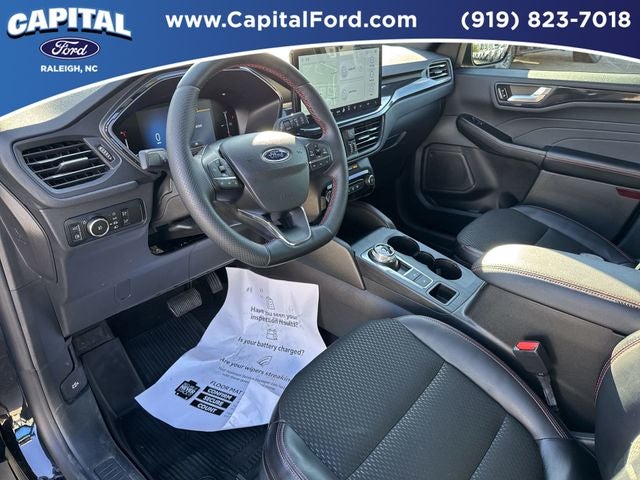 2025 Ford Escape Hybrid ST-Line Select