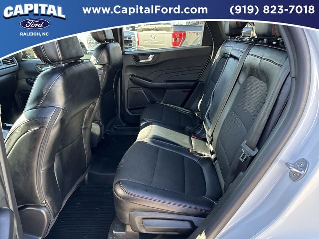 2025 Ford Escape Hybrid ST-Line Select