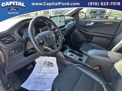 2025 Ford Escape Hybrid ST-Line Select