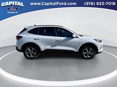 2025 Ford Escape Hybrid ST-Line Select