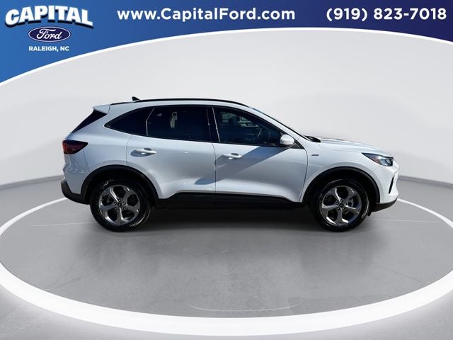 2025 Ford Escape Hybrid ST-Line Select