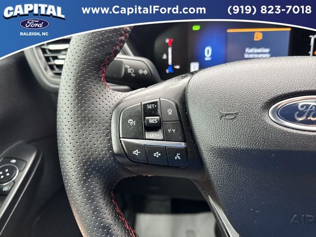 2025 Ford Escape Hybrid ST-Line Select