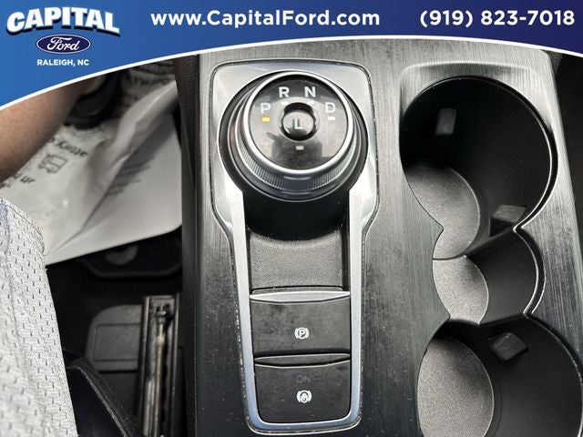 2025 Ford Escape Hybrid ST-Line Select