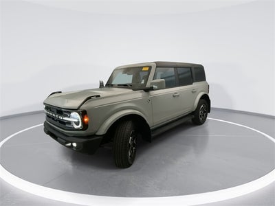 2024 Ford Bronco Outer Banks
