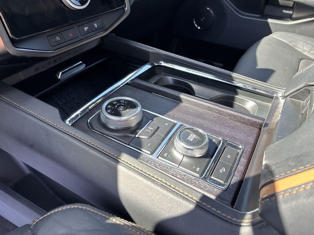 2023 Ford Expedition Max Platinum