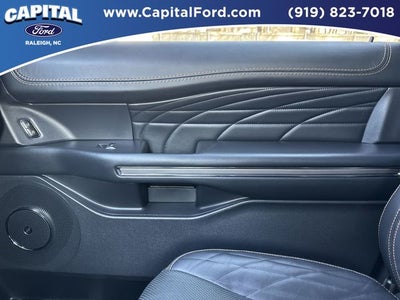 2023 Ford Expedition Platinum
