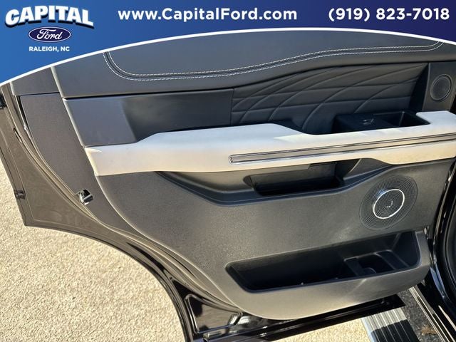 2023 Ford Expedition Platinum