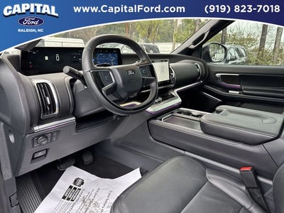 2025 Ford Expedition Platinum