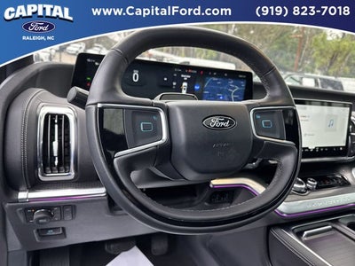 2025 Ford Expedition Platinum