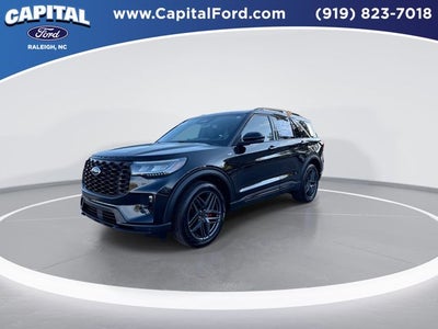 2025 Ford Explorer ST-Line