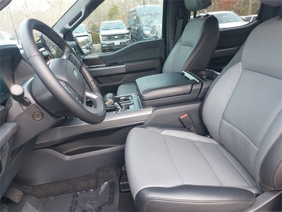 2025 Ford F-150 Lightning Lariat