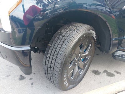 2025 Ford F-150 Lightning Lariat