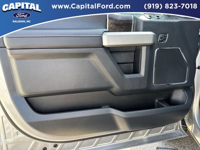 2022 Ford F-250SD Lariat
