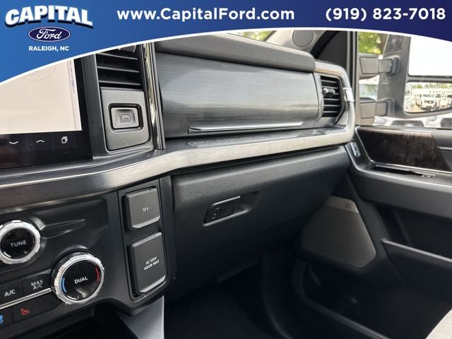 2025 Ford F-250SD Lariat