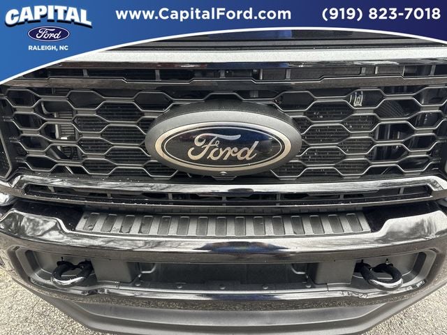 2025 Ford F-350SD Lariat