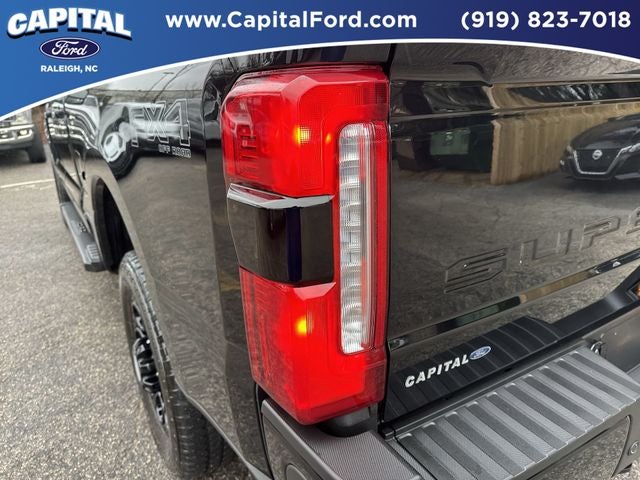 2025 Ford F-350SD Lariat