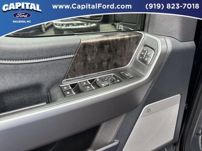 2025 Ford F-350SD Lariat