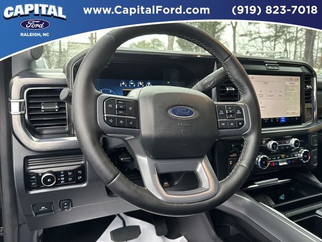 2025 Ford F-350SD Lariat