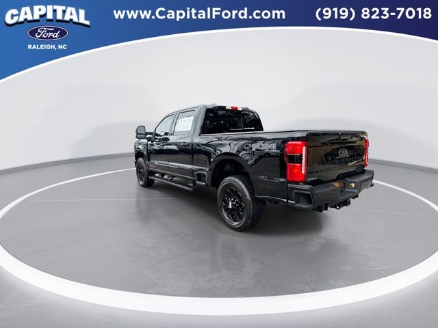 2025 Ford F-350SD Lariat