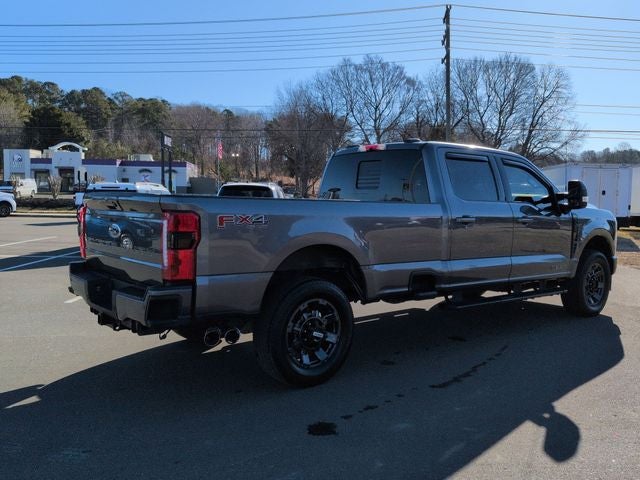 2023 Ford F-350SD Lariat