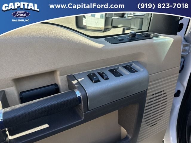 2016 Ford F-350SD Lariat DRW