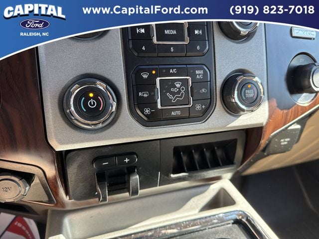 2016 Ford F-350SD Lariat DRW