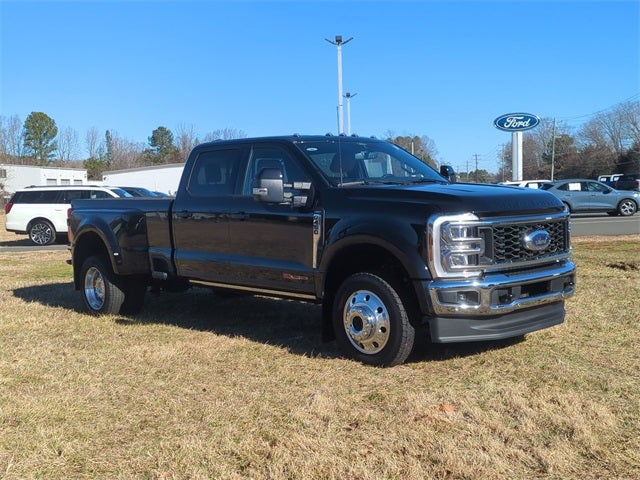 2024 Ford F-450SD Lariat DRW