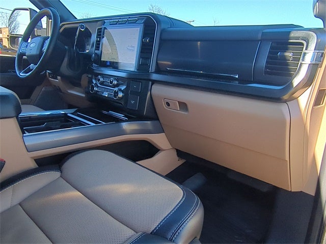 2024 Ford F-450SD Lariat DRW