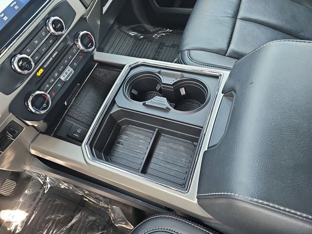 2022 Ford F-450SD Lariat DRW