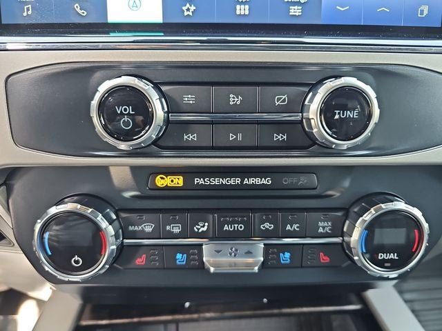 2022 Ford F-450SD Lariat DRW