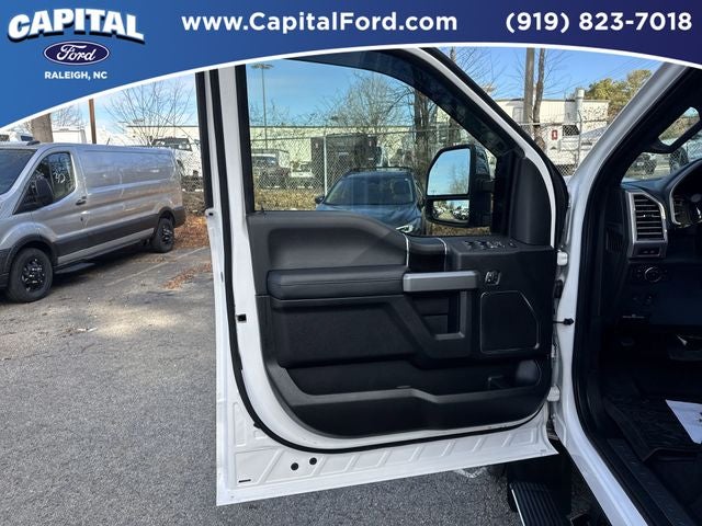 2019 Ford F-450SD Platinum DRW