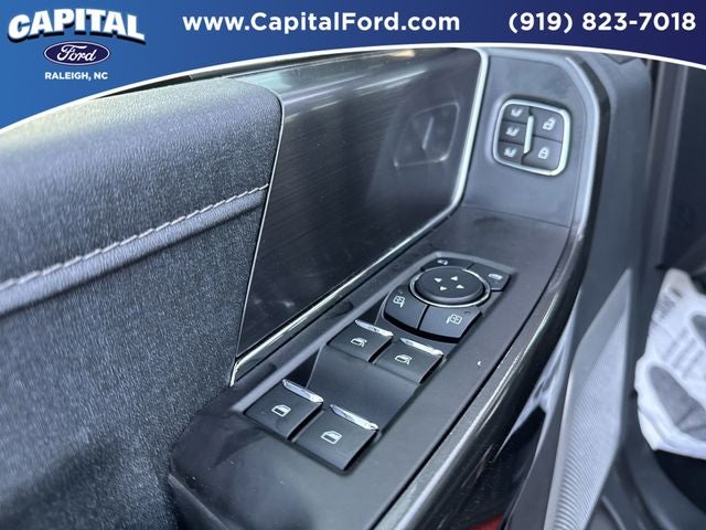 2023 Ford F-150 Lariat Black Ops