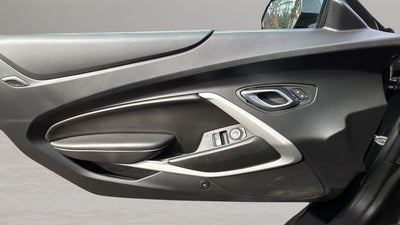 2019 Chevrolet Camaro 1LS