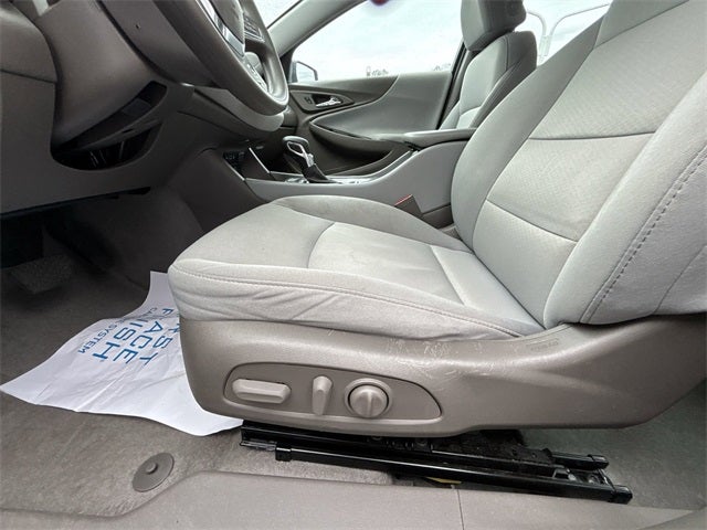 2023 Chevrolet Malibu LS 1FL