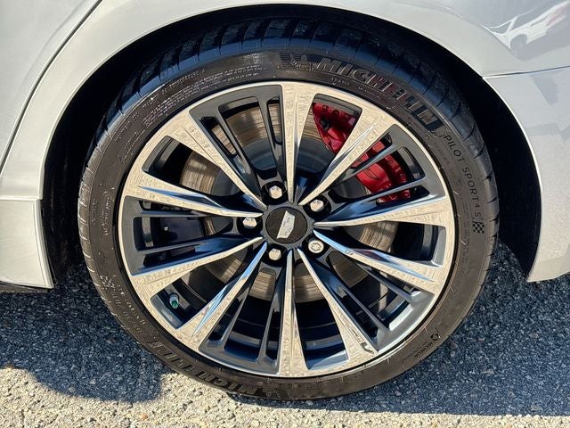 2022 Cadillac CT5 V-Series